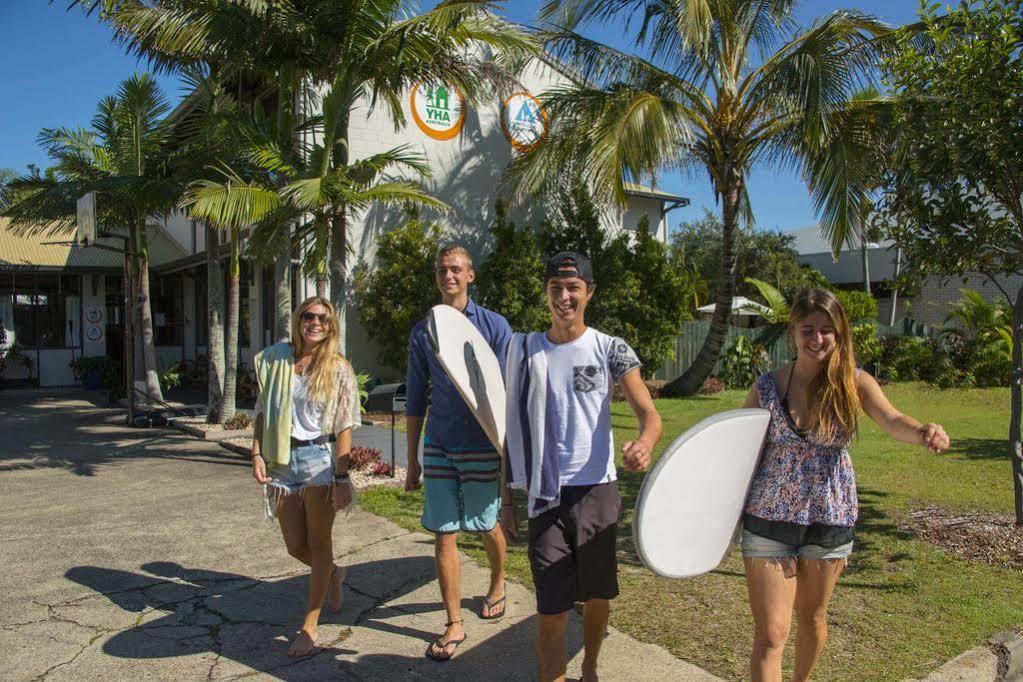 Coolangatta YHA Backpackers Vandrarhem Guldkusten Exteriör bild